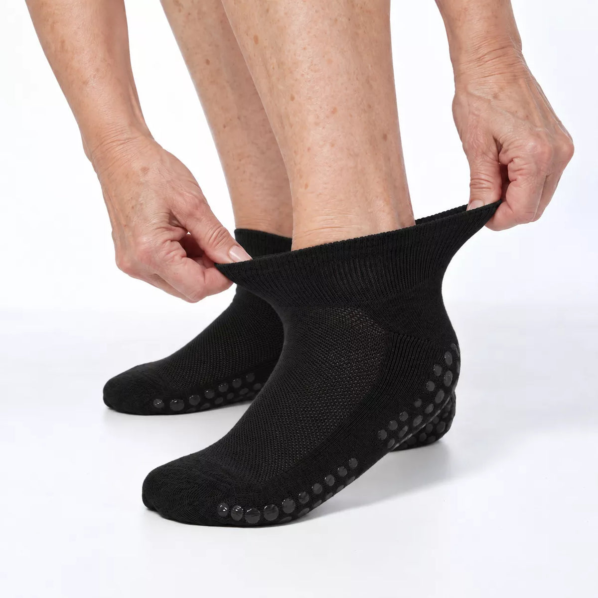 MagicStretch Grip Ankle Socks — Buy 1 Free 1